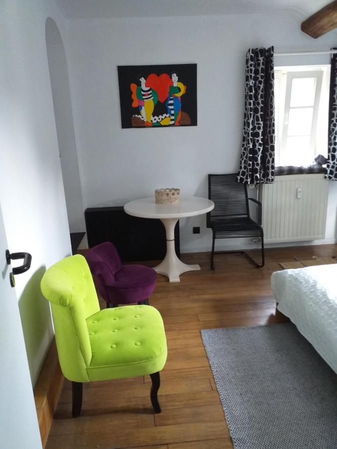 Maison De Vacances, Gite "Le Vieux Logis" A 普罗丰德维耶 外观 照片