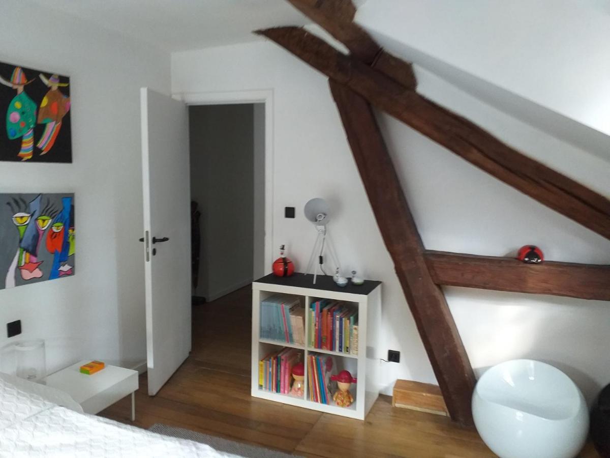 Maison De Vacances, Gite "Le Vieux Logis" A 普罗丰德维耶 外观 照片