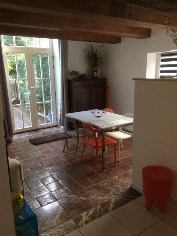 Maison De Vacances, Gite "Le Vieux Logis" A 普罗丰德维耶 外观 照片